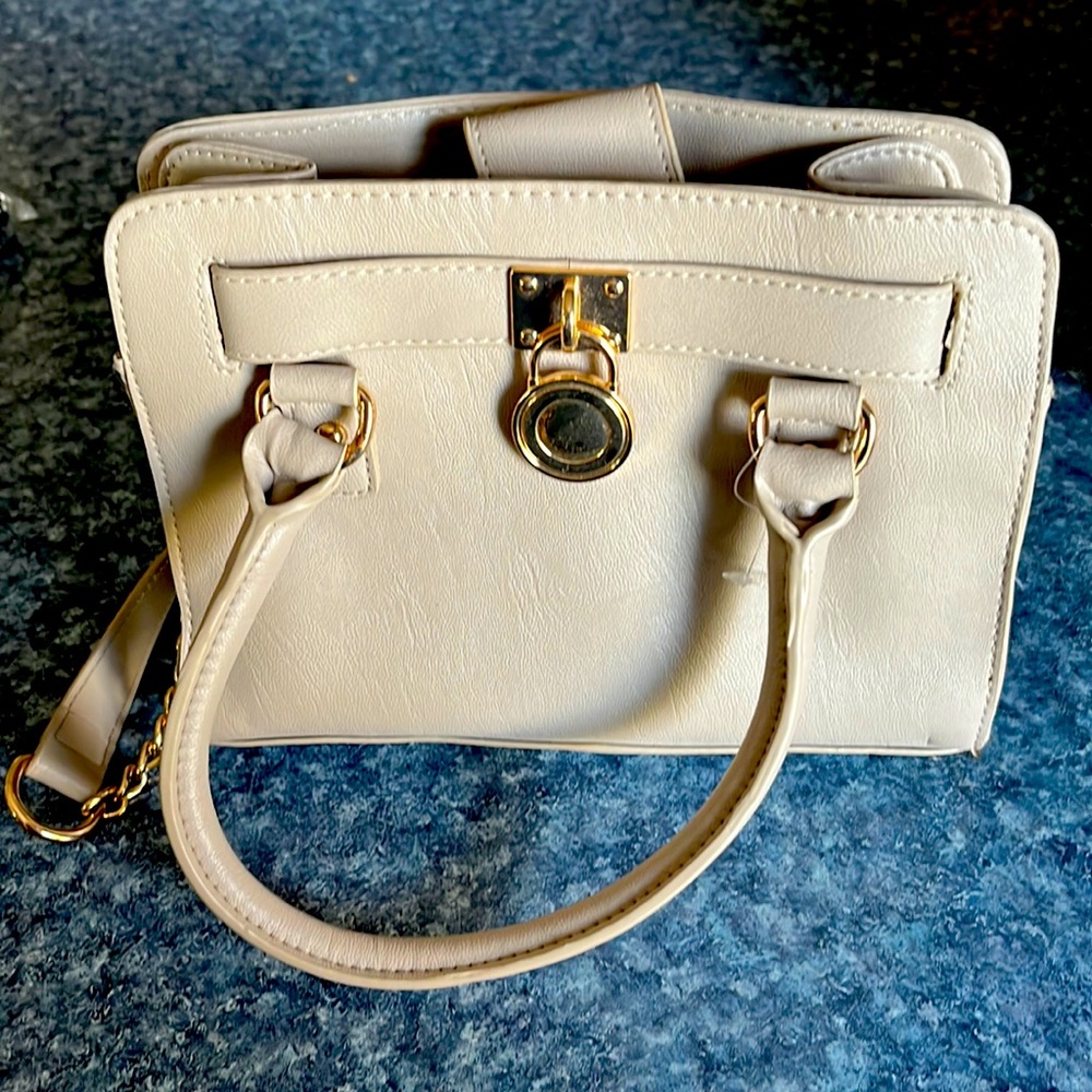 NEW Cato beige purse with removal shoulder strap